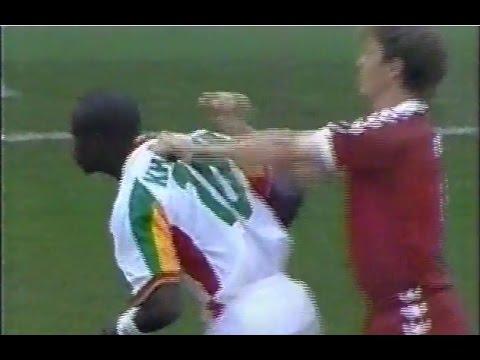 2002 ワールドカップ セネガルの驚きのパフォーマンス