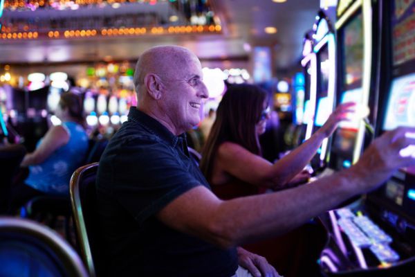 ケアンズ カジノで運試し！楽しさ満載のギャンブル体験